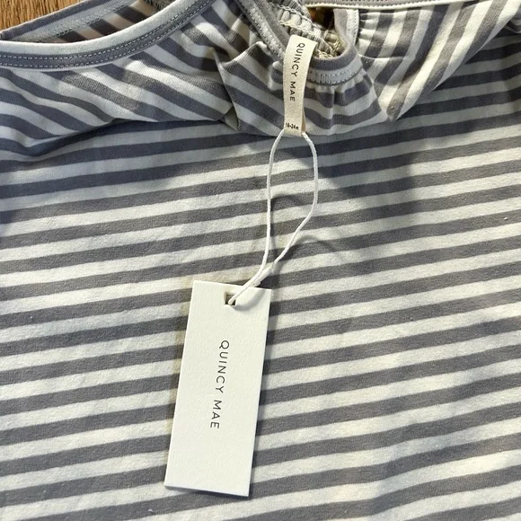 QUINCY MAE smocked periwinkle stripe jumpsuit romper size 18-24 month - Picture 5 of 10